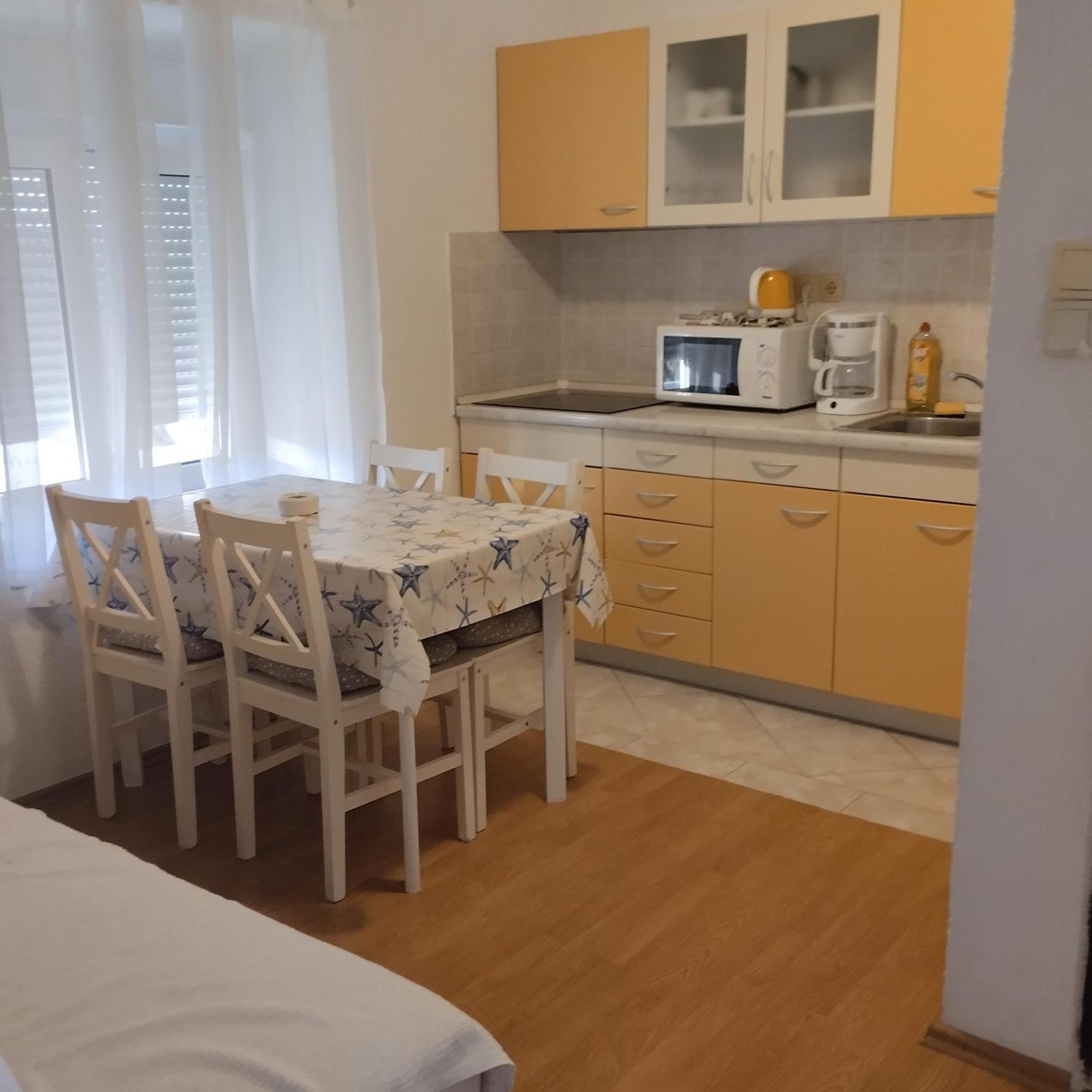 לופאר Apartmani Gero מראה חיצוני תמונה